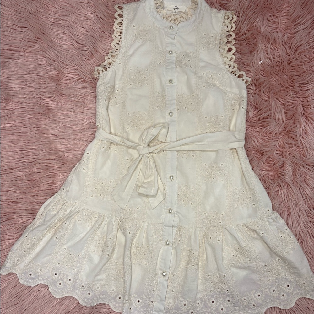Entro Cream Eyelet Casual Dress
